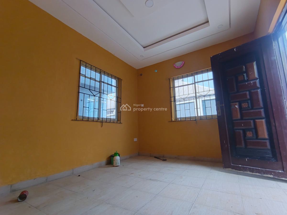 Room and Parlor, Awolowo Road Ikorodu, Ikorodu, Lagos, Mini Flat (room and Parlour) for Rent