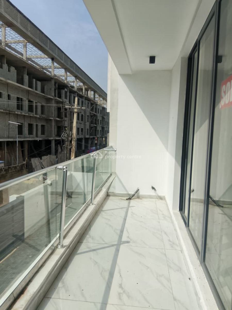 Luxury 2 Bedroom Apartment, Lekki Phase 1, Lekki, Lagos, Flat / Apartment for Sale