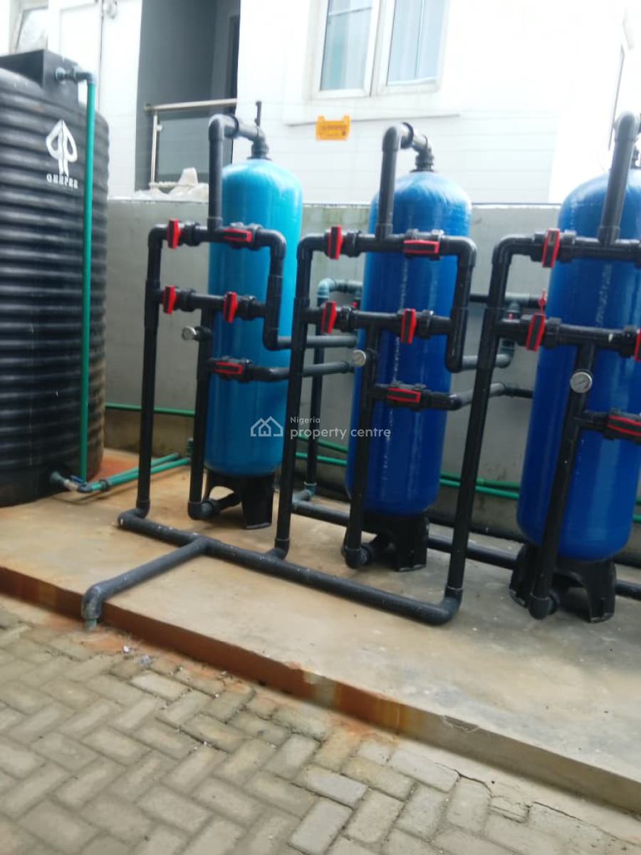 Luxury 2 Bedroom Apartment, Lekki Phase 1, Lekki, Lagos, Flat / Apartment for Sale