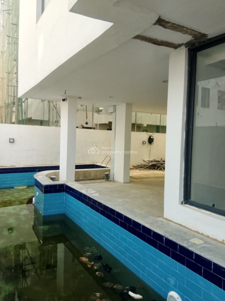 Luxury 2 Bedroom Apartment, Lekki Phase 1, Lekki, Lagos, Flat / Apartment for Sale