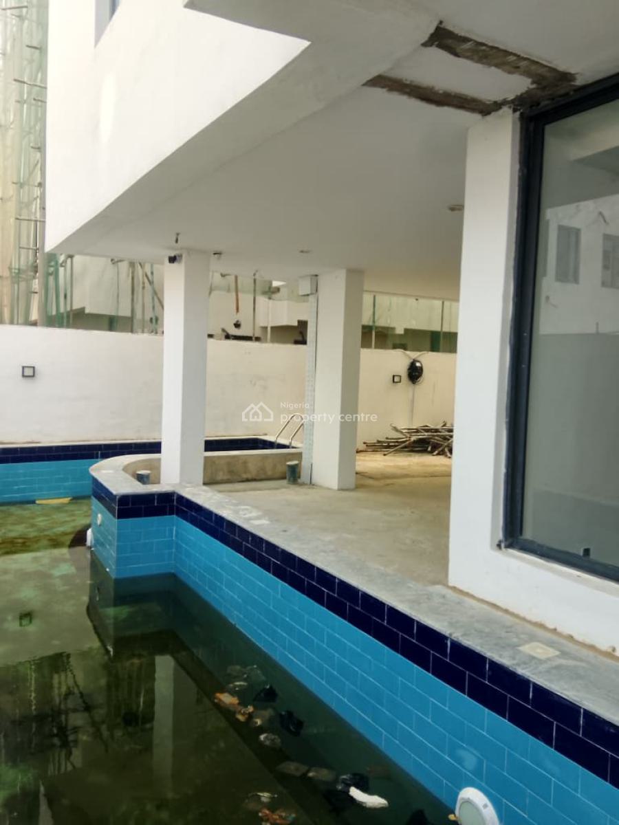 Luxury 2 Bedroom Apartment, Lekki Phase 1, Lekki, Lagos, Flat / Apartment for Sale