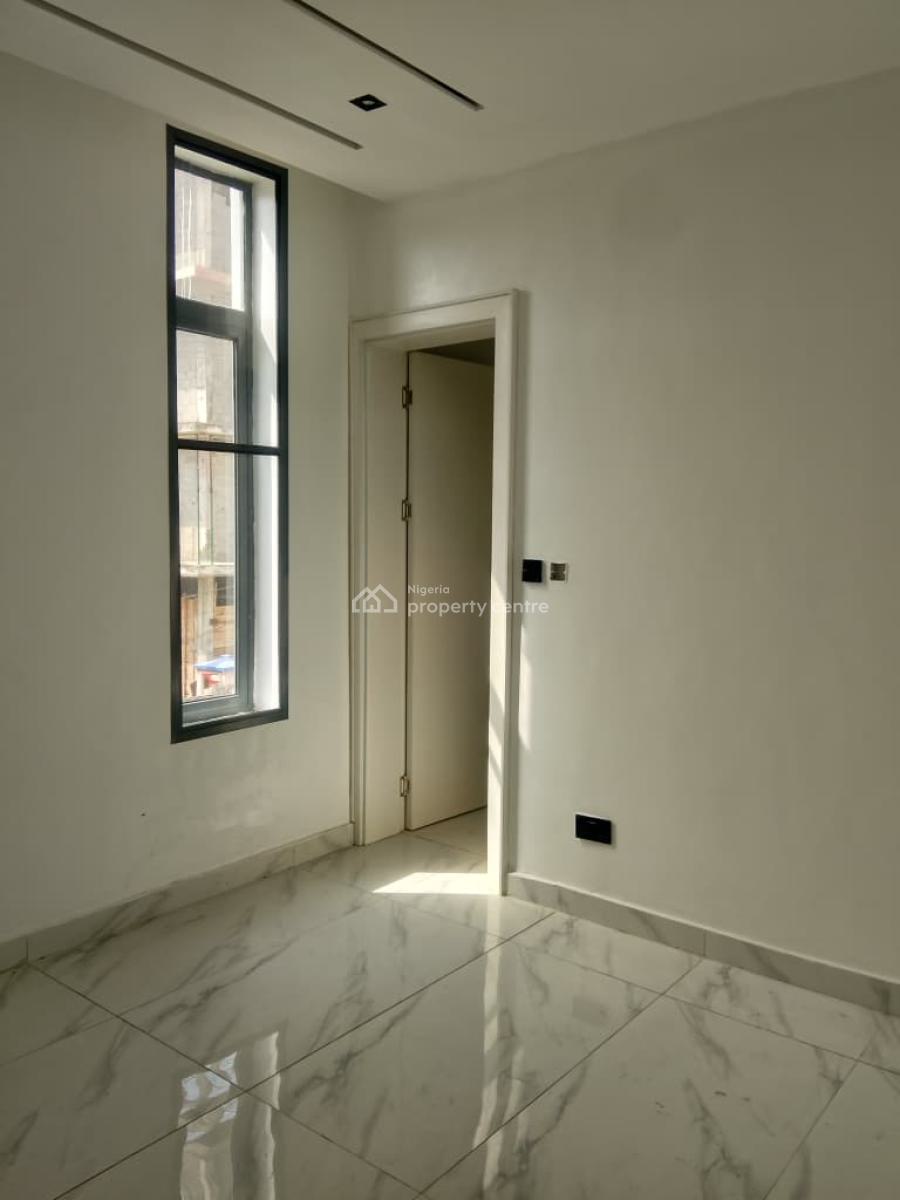 Luxury 2 Bedroom Apartment, Lekki Phase 1, Lekki, Lagos, Flat / Apartment for Sale