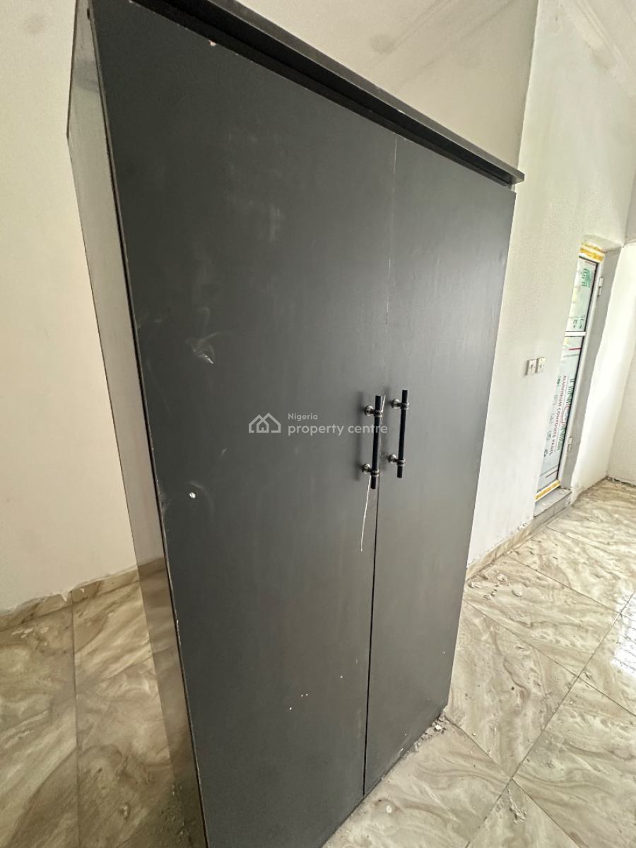 Brandnew 2bedroom Flat Upstairs, Whitesand Beach Estate, Ologolo, Lekki, Lagos, Flat / Apartment for Rent