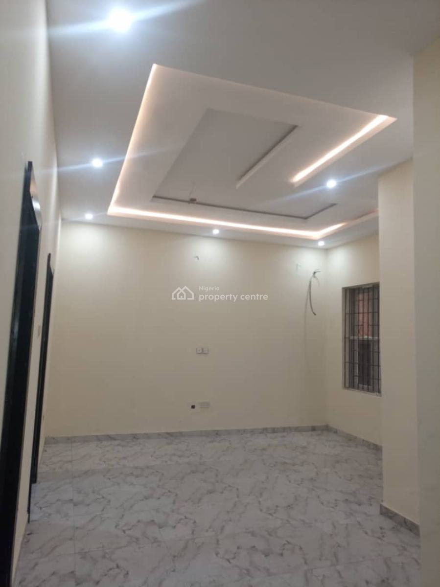 Self Serviced 2bedroom Flat  / Apartment on The Ground Floor, Off Freedom Way, Ikate, Lekki, Lagos, Flat / Apartment for Rent