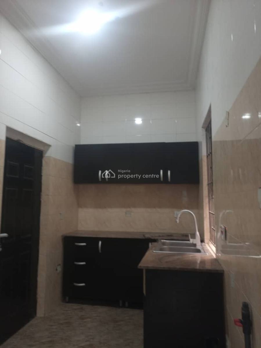 Self Serviced 2bedroom Flat  / Apartment on The Ground Floor, Off Freedom Way, Ikate, Lekki, Lagos, Flat / Apartment for Rent