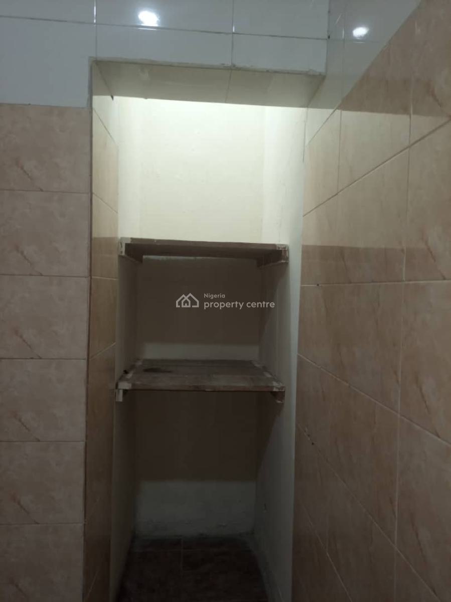 Self Serviced 2bedroom Flat  / Apartment on The Ground Floor, Off Freedom Way, Ikate, Lekki, Lagos, Flat / Apartment for Rent