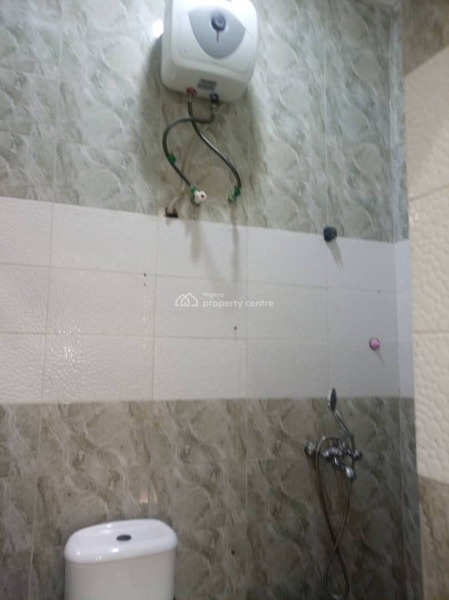 Self Serviced 2bedroom Flat  / Apartment on The Ground Floor, Off Freedom Way, Ikate, Lekki, Lagos, Flat / Apartment for Rent