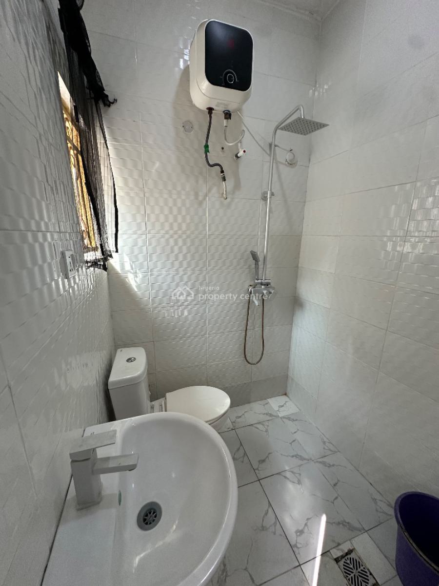 Sharp 2bedroom Flat, in a Gated Estate, Idado, Lekki, Lagos, Flat / Apartment for Rent