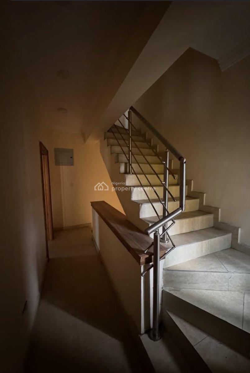 New Standard Ensuit 3 Bedroom Terrace House with Bq/ Swimming Pool, Lekki Ikate Flood Free, Ikate, Lekki, Lagos, Terraced Duplex for Rent
