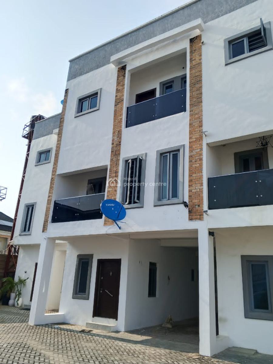 Luxury 4 Bedrooms Duplex, Ikota Villa Estate, By Mega Chicken, Ikota, Lekki, Lagos, Terraced Duplex for Rent