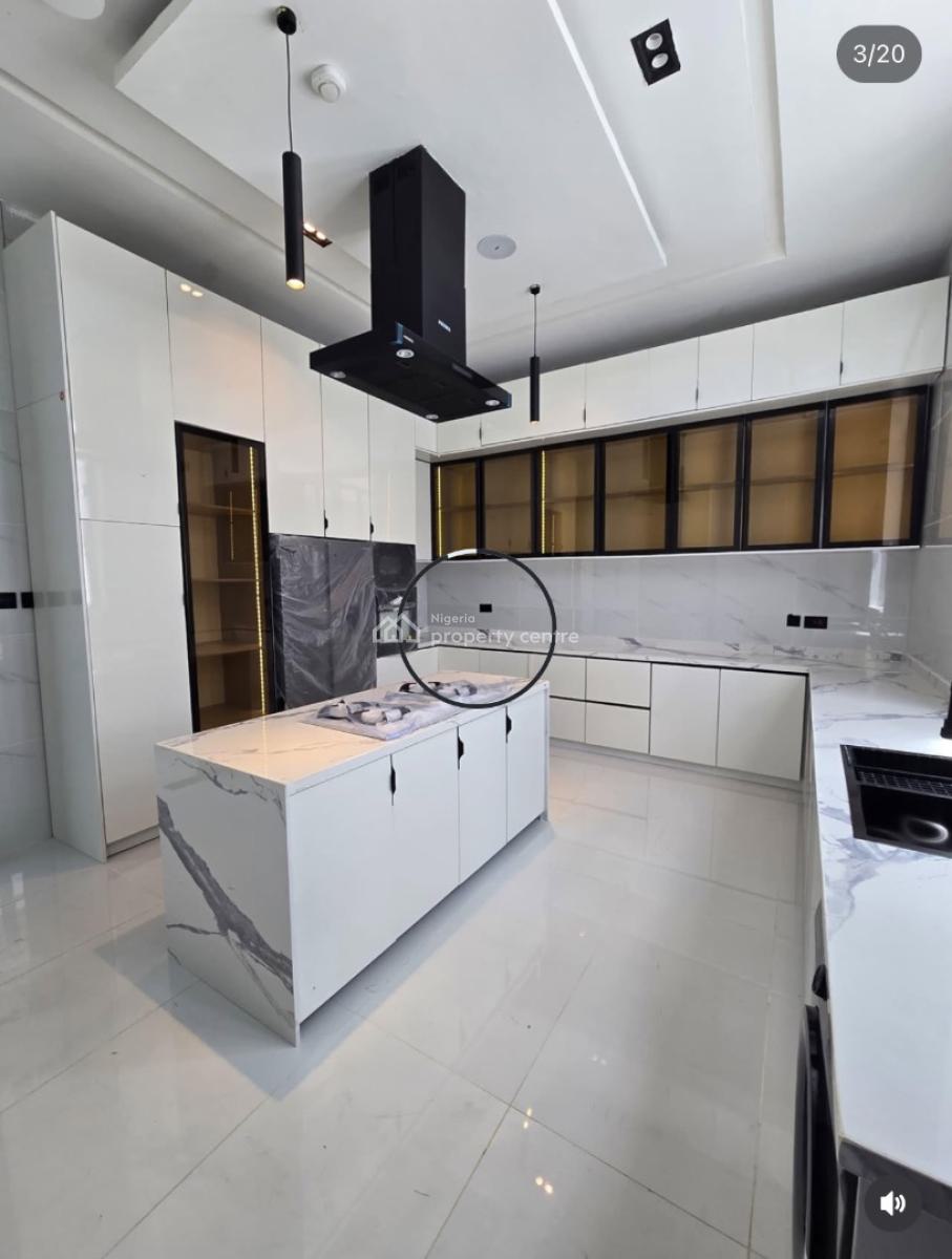 Exquisite and Spacious 5-bedroom Detached Duplex with Bq,, Chevron, Lekki, Lagos, Detached Duplex for Sale