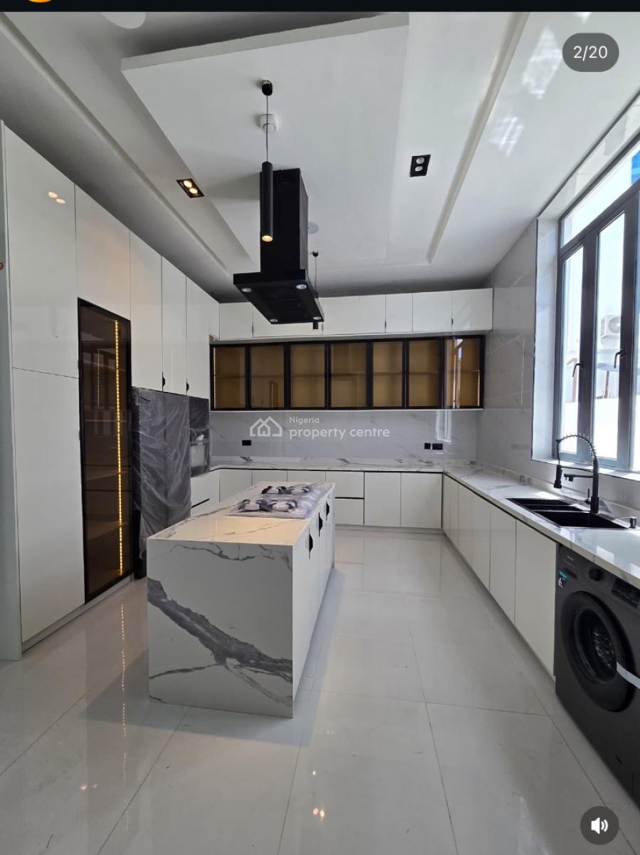 Exquisite and Spacious 5-bedroom Detached Duplex with Bq,, Chevron, Lekki, Lagos, Detached Duplex for Sale