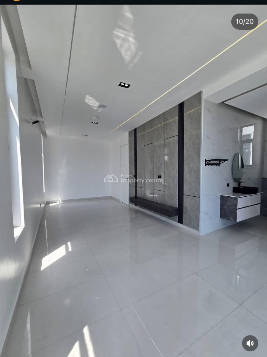 Exquisite and Spacious 5-bedroom Detached Duplex with Bq,, Chevron, Lekki, Lagos, Detached Duplex for Sale