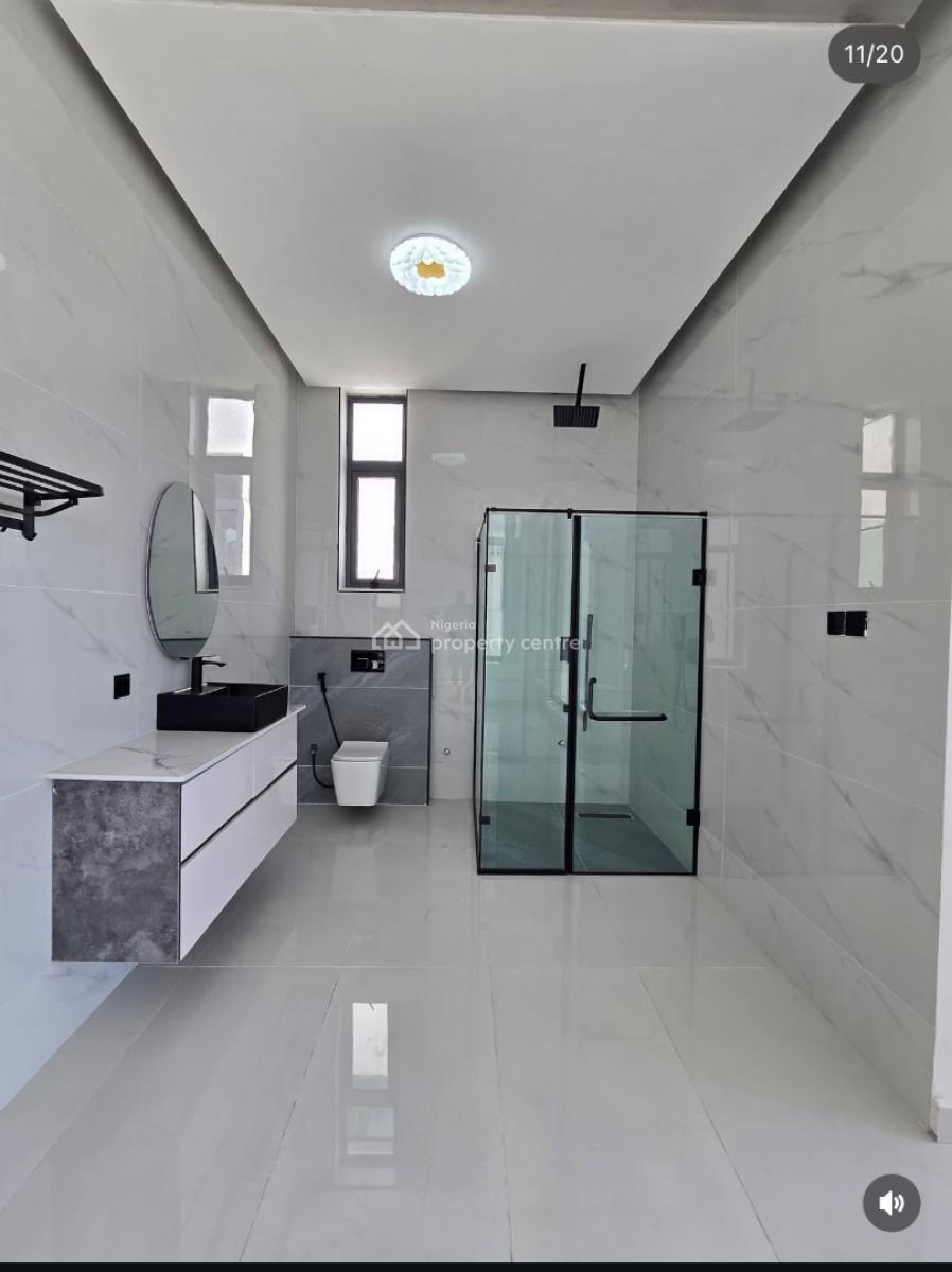 Exquisite and Spacious 5-bedroom Detached Duplex with Bq,, Chevron, Lekki, Lagos, Detached Duplex for Sale