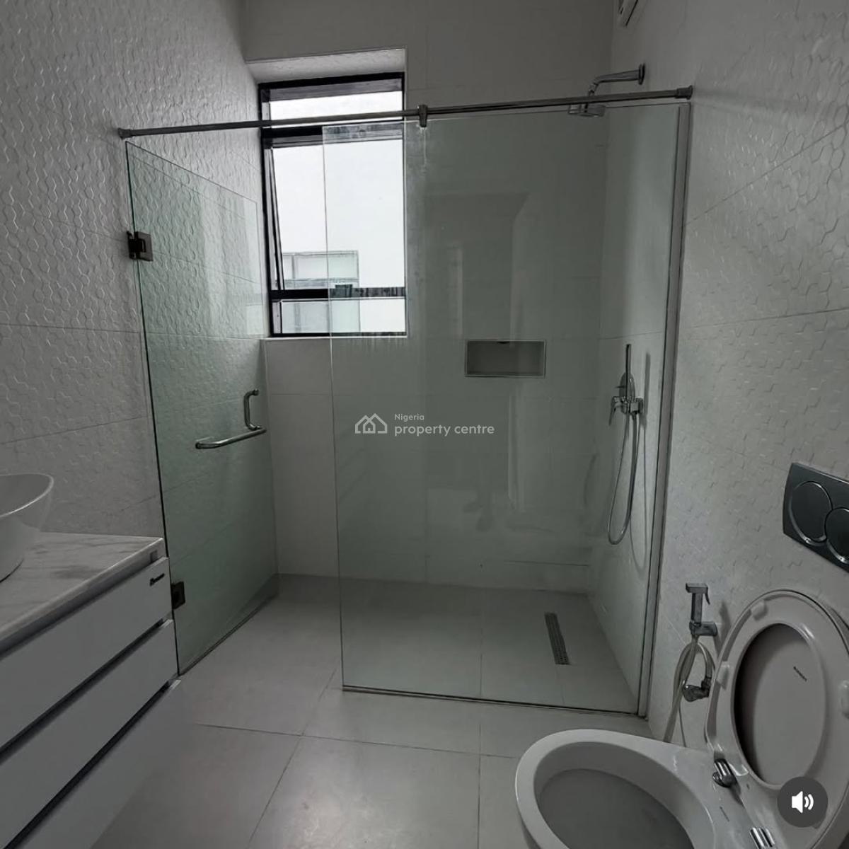 Exquisite 5 Bedroom Fully Detached Duplex, Osapa, Lekki, Lagos, Detached Duplex for Sale