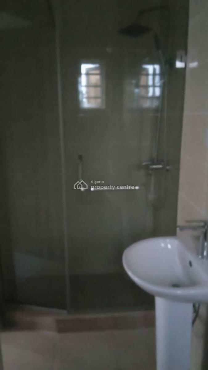 Standard Room Inside a Shared Apartment, Ikota Villa Gra, Lekki, Lagos, Self Contain (single Rooms) for Rent