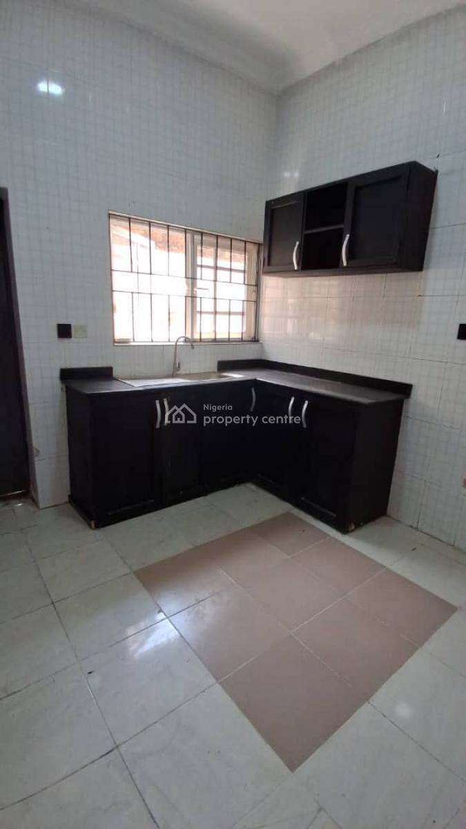 2-bedroom Apartment, Lekki Phase 1, Lekki, Lagos, Flat / Apartment for Rent