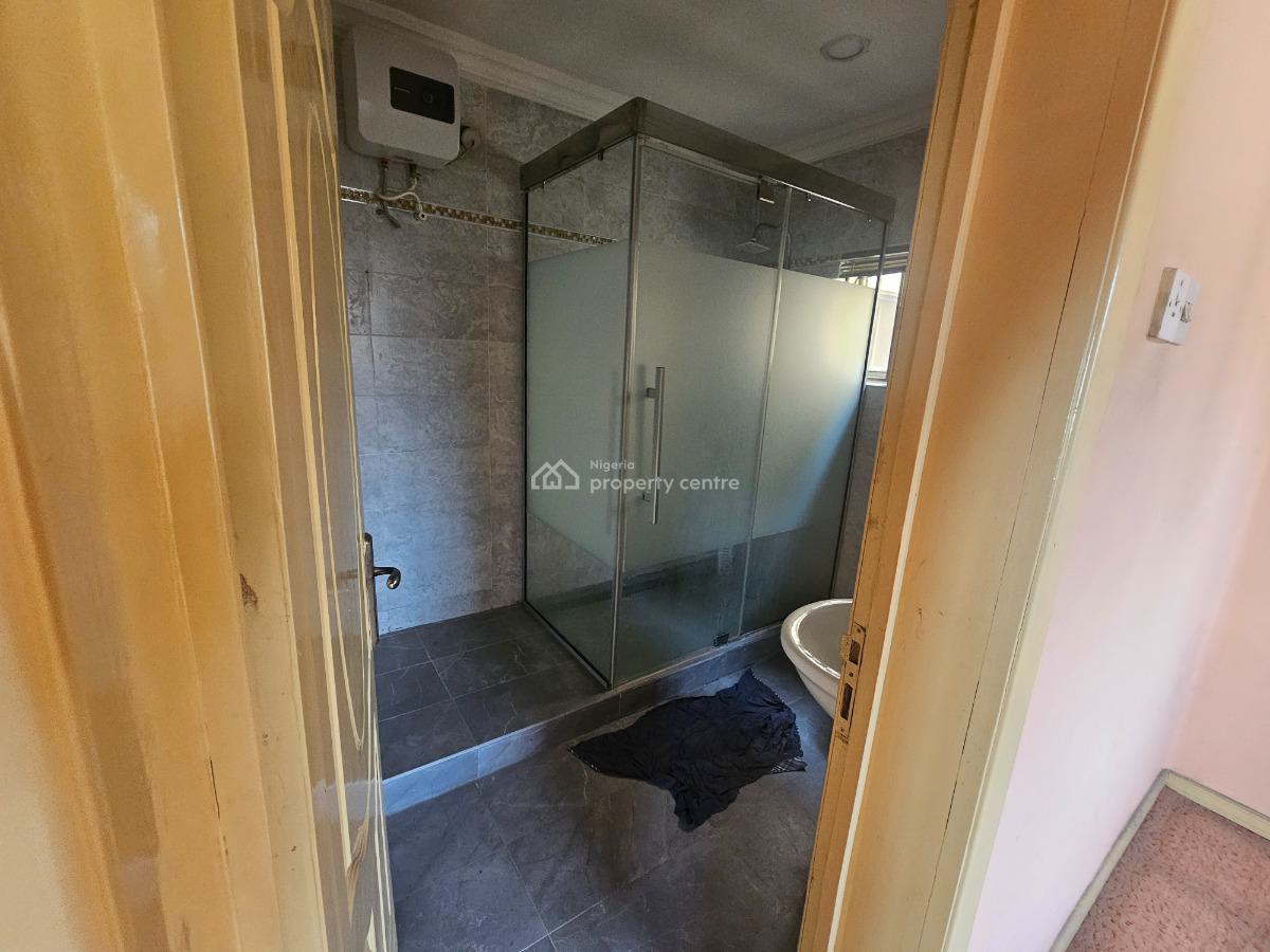 4-bedroom Semi-detached Duplex with Bq, Off Folashbo, Lekki Phase 1, Lekki, Lagos, Semi-detached Duplex for Rent