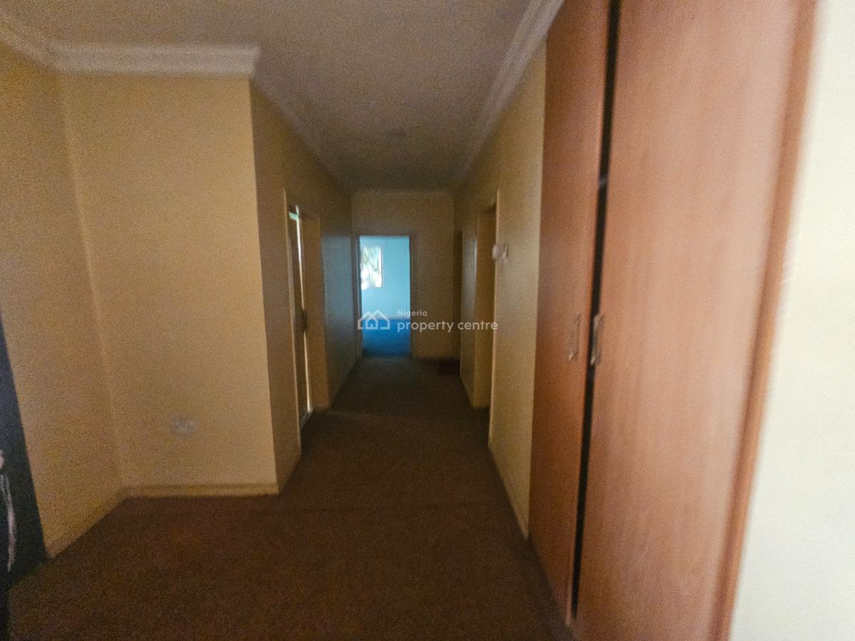 4-bedroom Semi-detached Duplex with Bq, Off Folashbo, Lekki Phase 1, Lekki, Lagos, Semi-detached Duplex for Rent