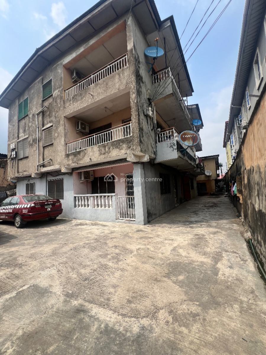 Well Built Block of 8 Flats in a Serene Environment, Ojota, Lagos, Block of Flats for Sale