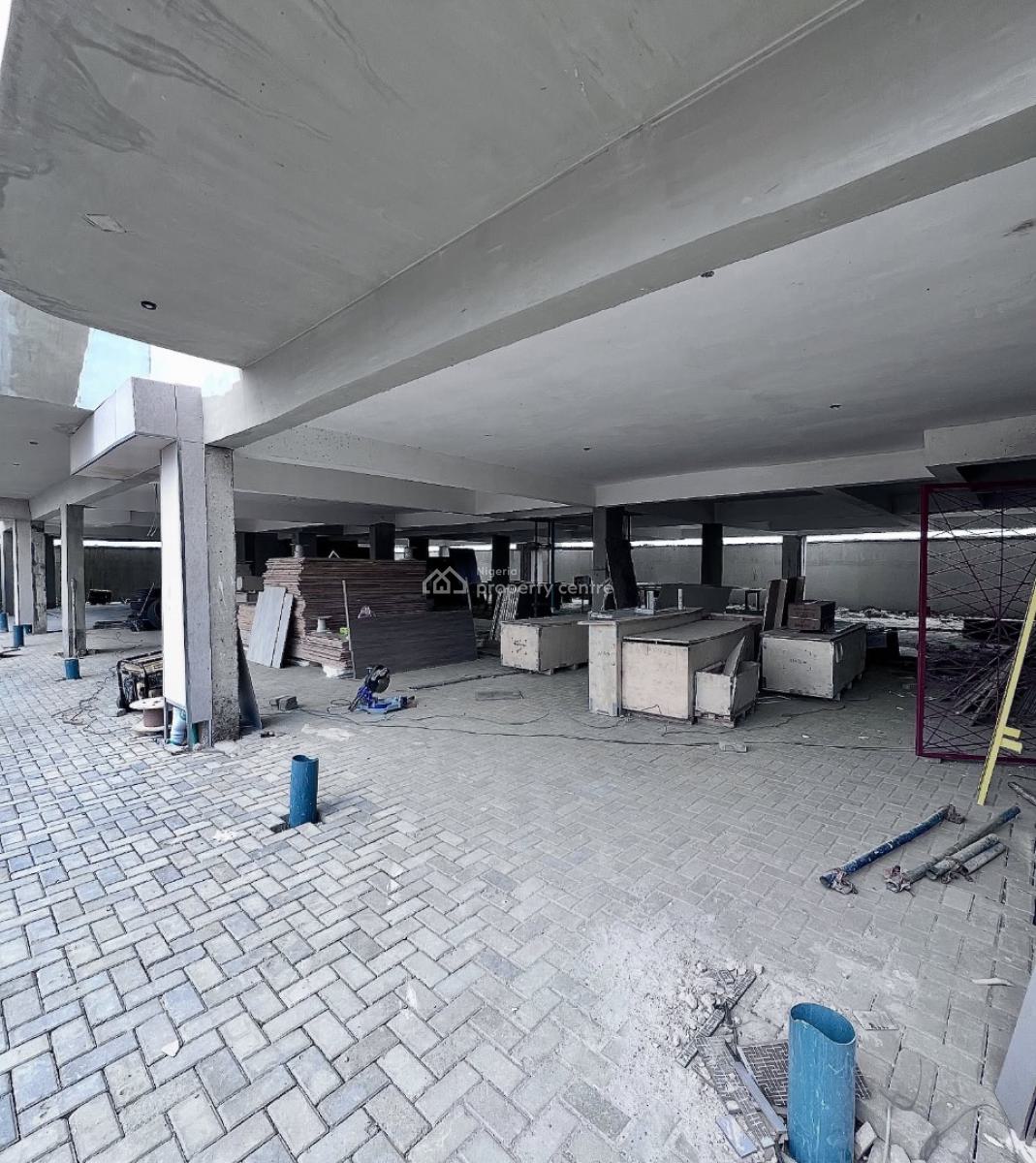 Stunning 2 Bedroom Apartment with Bq, Lekki Phase 1, Lekki Phase 1, Lekki, Lagos, Block of Flats for Sale