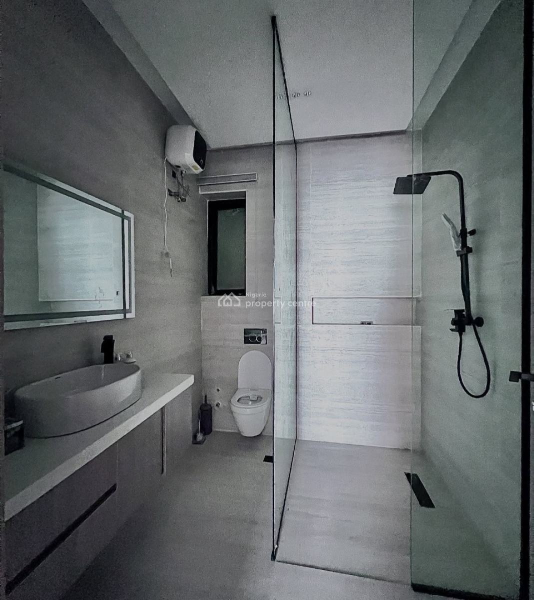 Stunning 2 Bedroom Apartment with Bq, Lekki Phase 1, Lekki Phase 1, Lekki, Lagos, Block of Flats for Sale