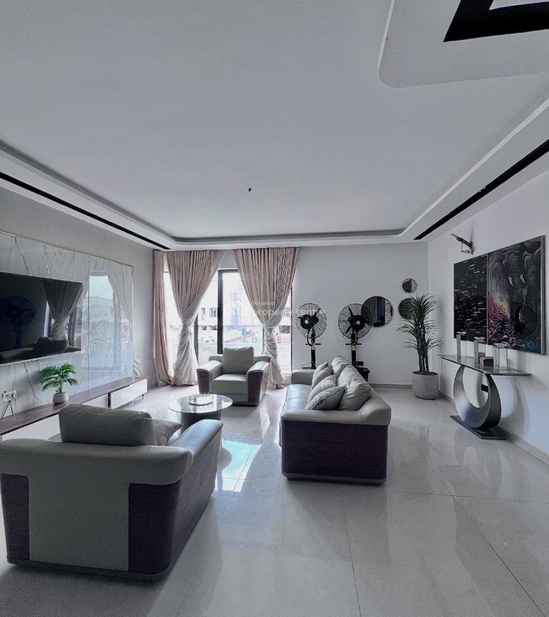 Stunning 2 Bedroom Apartment with Bq, Lekki Phase 1, Lekki Phase 1, Lekki, Lagos, Block of Flats for Sale