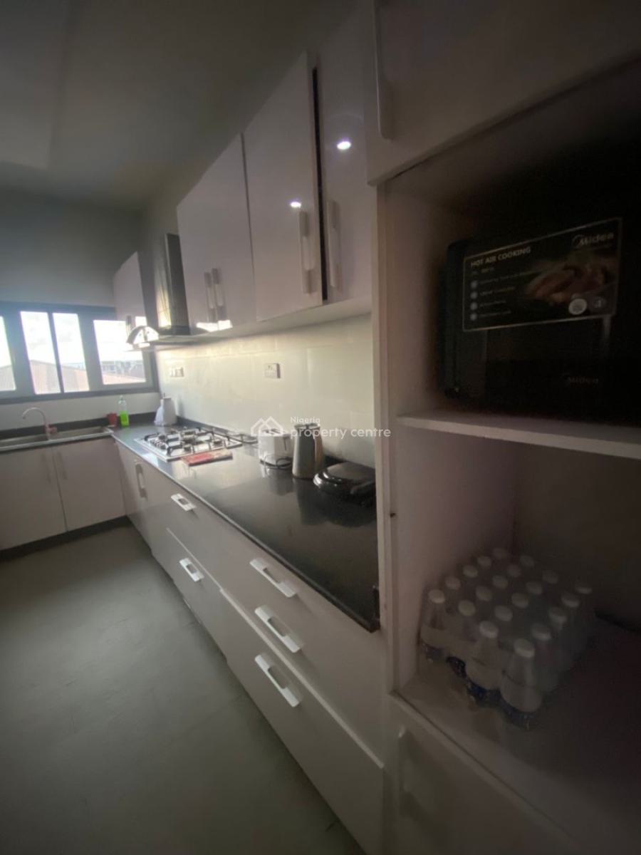 Furnished 3 Bedroom Apartment, Lekki Phase 1, Lekki, Lagos, Flat / Apartment for Rent