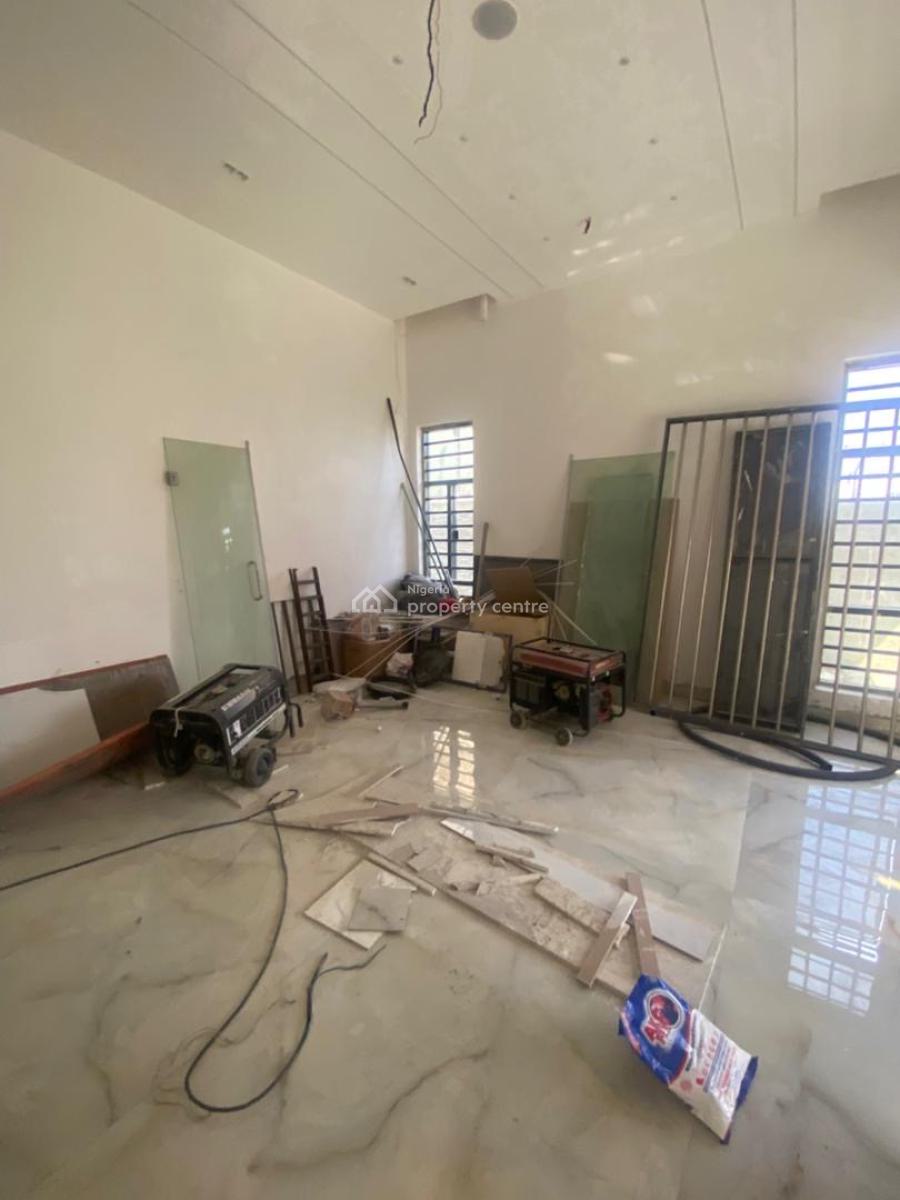 5 Bedroom Fully Detached Duplex with Bq, Ologolo, Lekki, Lagos, Detached Duplex for Sale