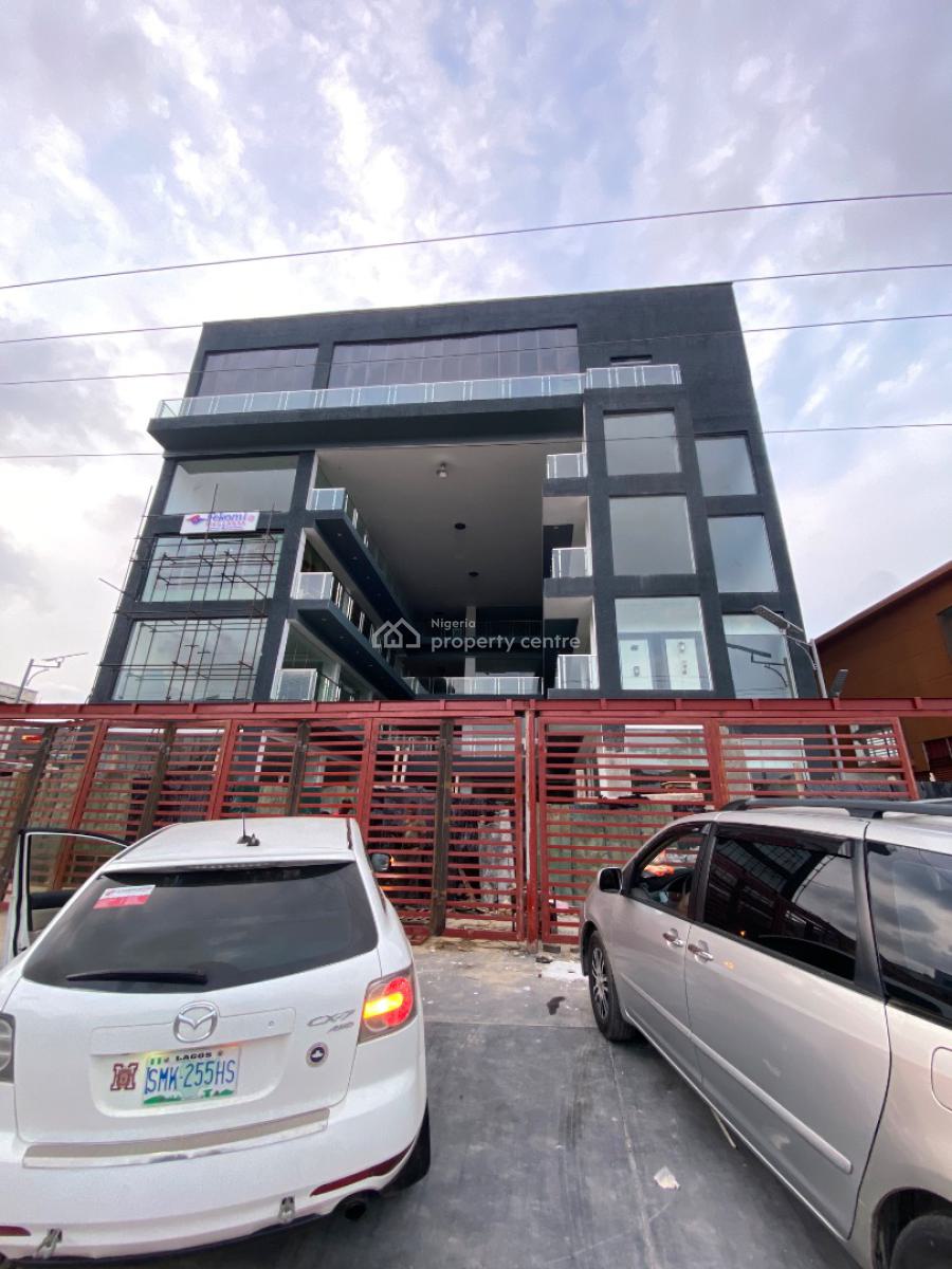 Most Strategic Shops Facing Road in High Commercial Place in Phase1, Admiralty Way, Lekki Phase 1, Lekki, Lagos, Shop for Rent
