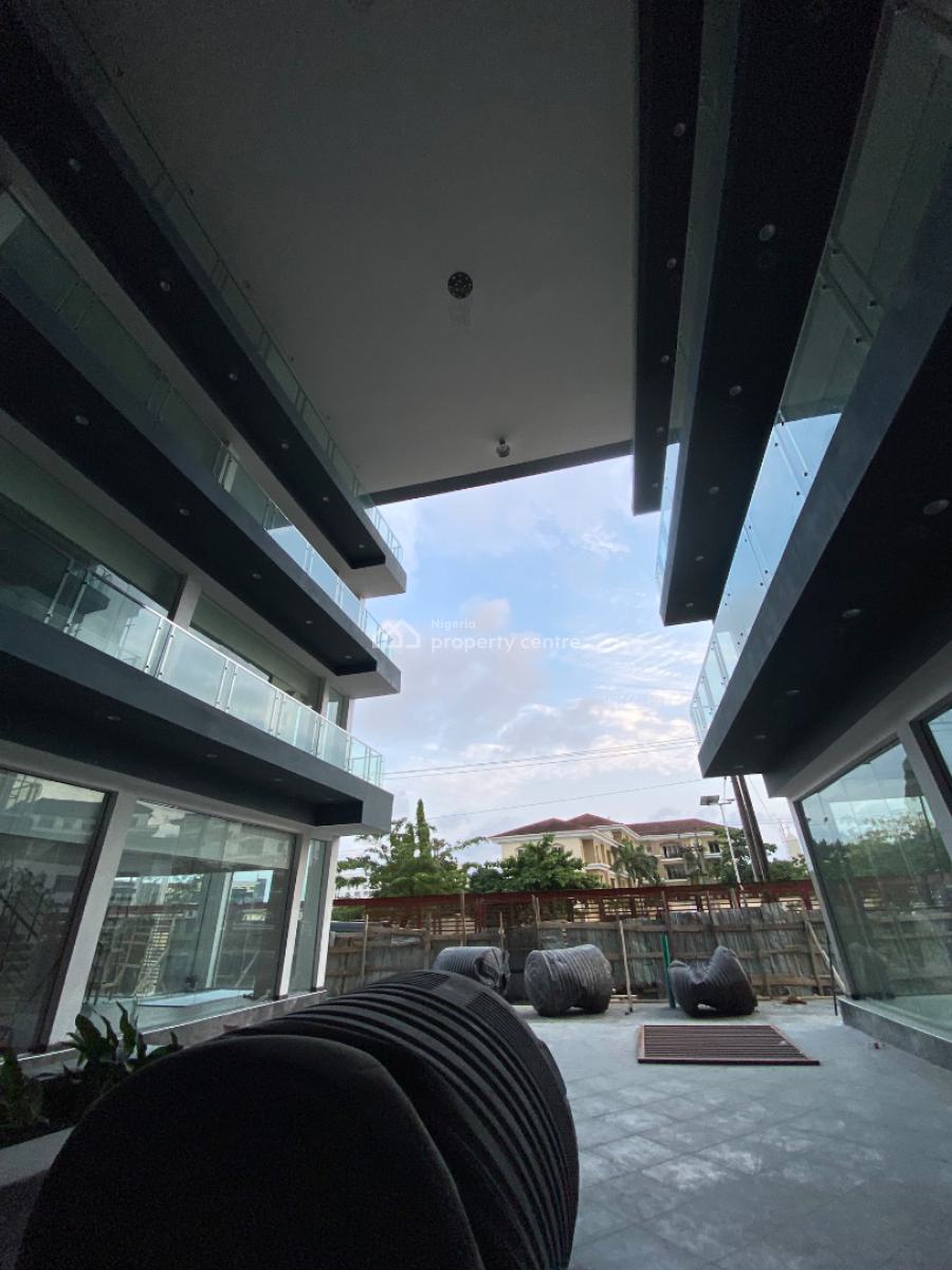 Most Strategic Shops Facing Road in High Commercial Place in Phase1, Admiralty Way, Lekki Phase 1, Lekki, Lagos, Shop for Rent