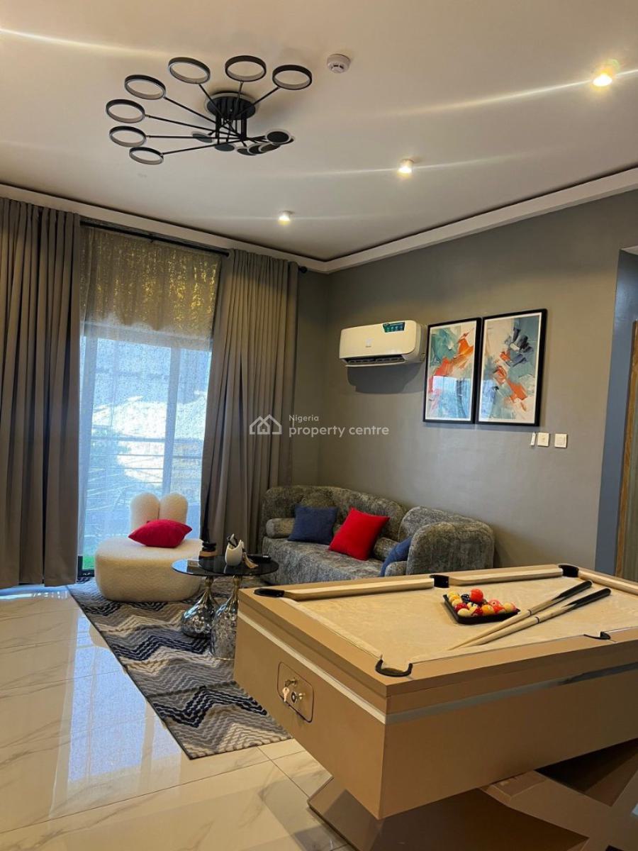 Itura-luxury New 1 Bedroom with Ps5 -big Mirror -board Games - Balcony, Lekki Phase 1, Lekki, Lagos, Flat / Apartment Short Let