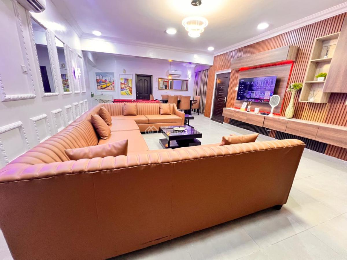 Luxury 2bedroom Apartment with Swimming Pool,ps5, Gym, Elevator & Balc, Lekki Phase 1, Lekki, Lagos, Flat / Apartment Short Let