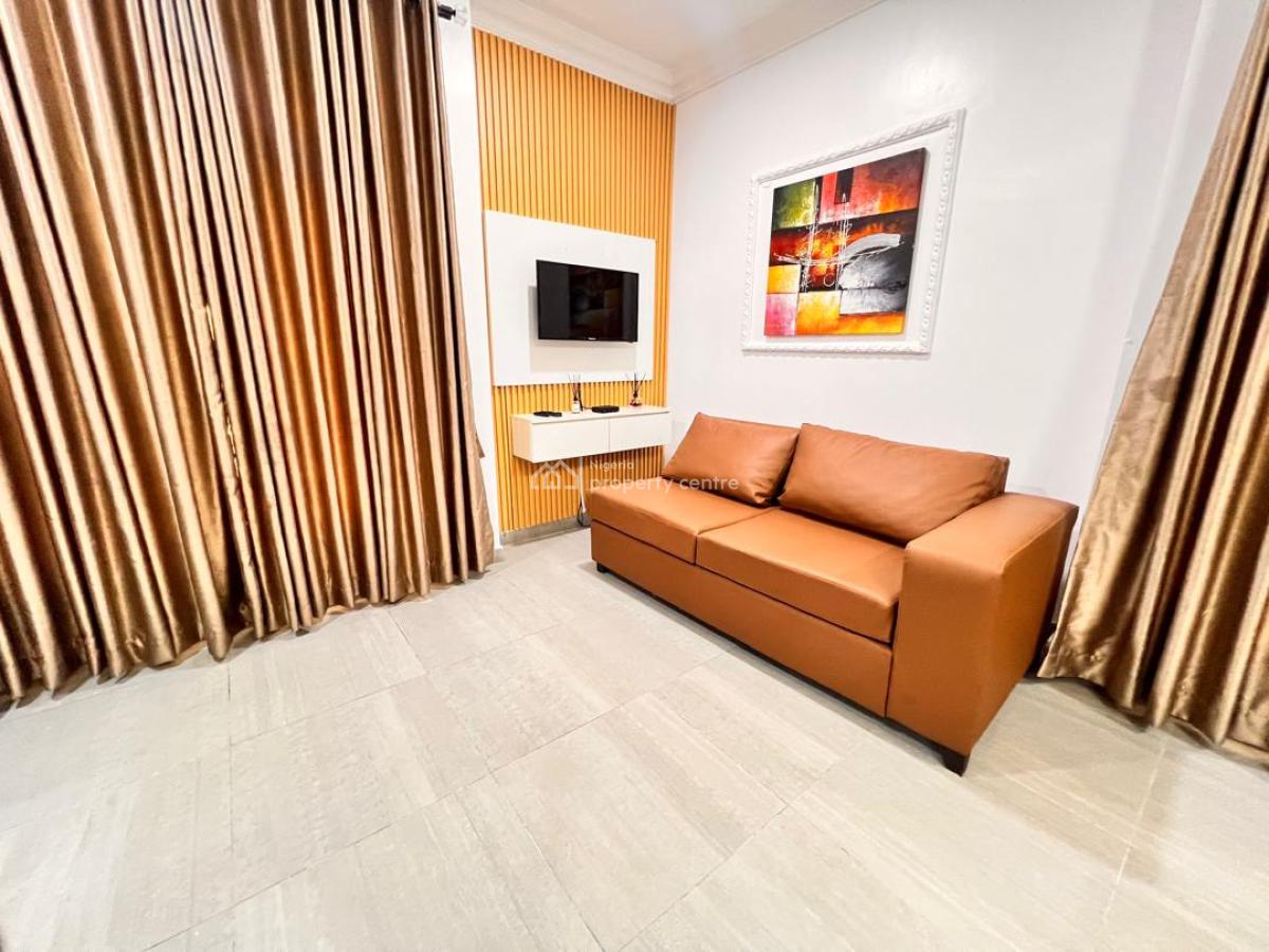 Luxury 2bedroom Apartment with Swimming Pool,ps5, Gym, Elevator & Balc, Lekki Phase 1, Lekki, Lagos, Flat / Apartment Short Let