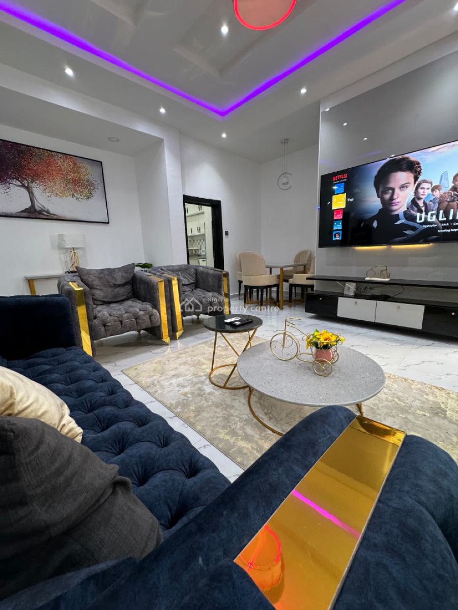 Luxury 2bedroom Apartment with Swimming Pool,ps5, Gym, Elevator, Lekki Phase 1, Lekki, Lagos, Flat / Apartment Short Let
