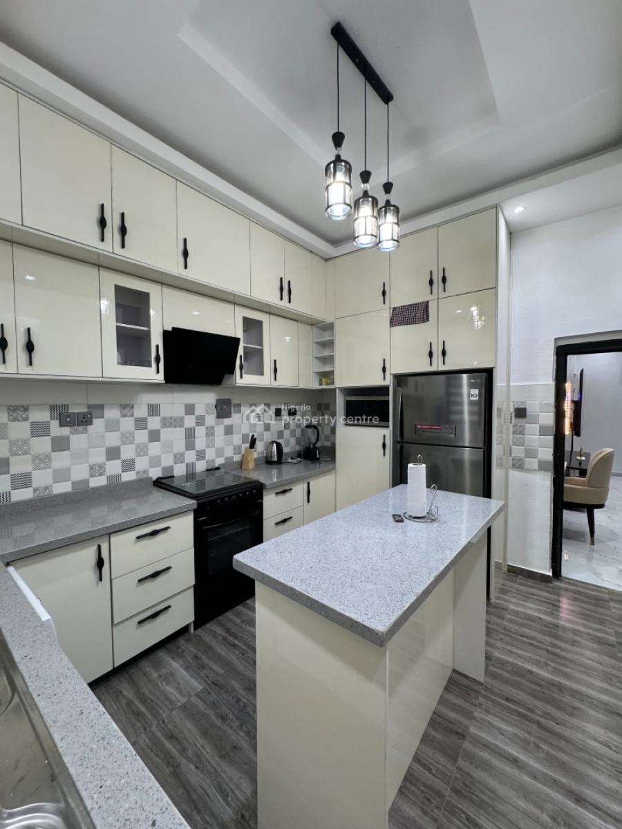 Luxury 2bedroom Apartment with Swimming Pool,ps5, Gym, Elevator, Lekki Phase 1, Lekki, Lagos, Flat / Apartment Short Let