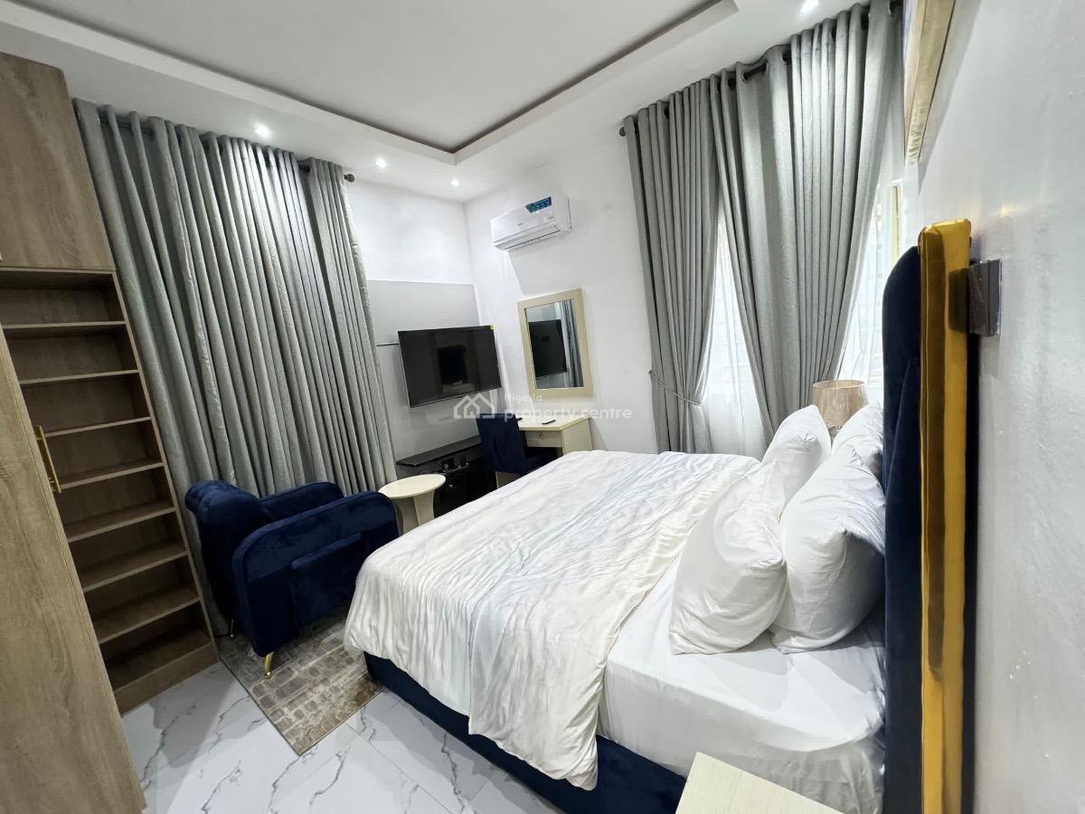 Luxury 2bedroom Apartment with Swimming Pool,ps5, Gym, Elevator, Lekki Phase 1, Lekki, Lagos, Flat / Apartment Short Let