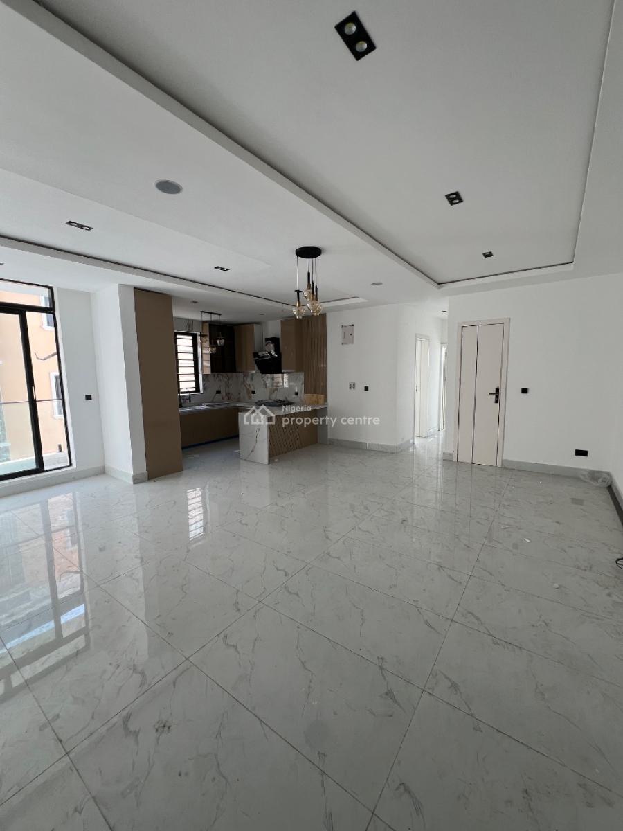 2 Bedroom Apartments, Lekki Phase 1, Lekki, Lagos, Flat / Apartment for Sale