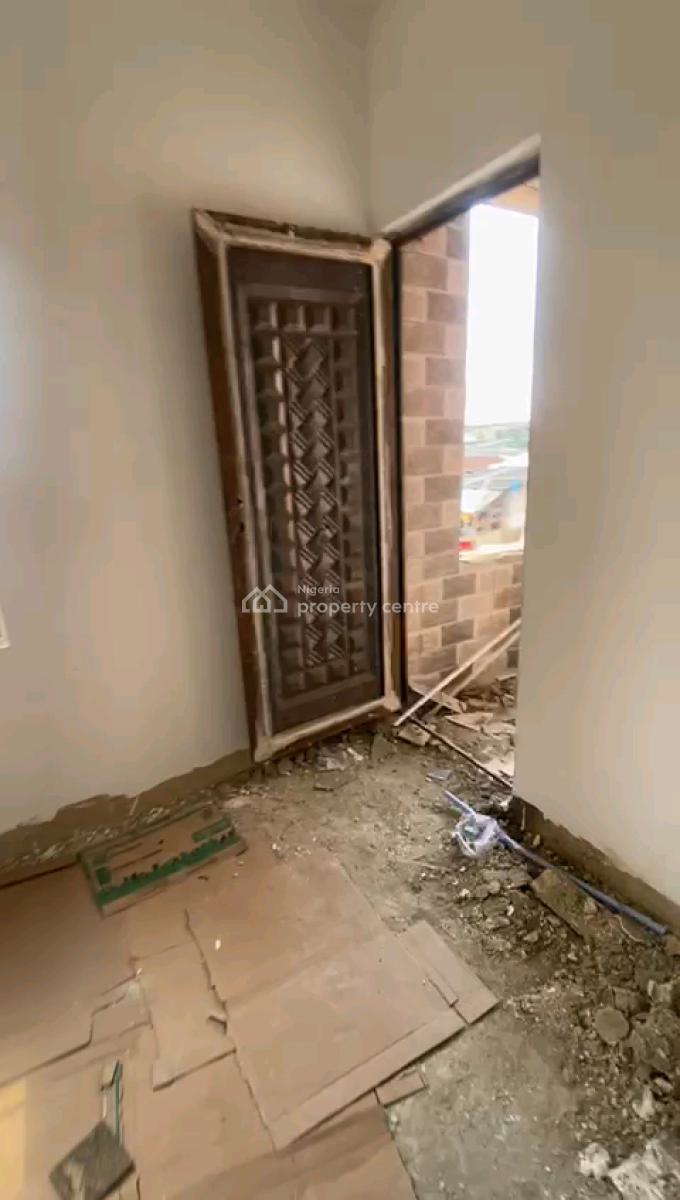 2 Nos Spacious Mini Up N Down Flat with 2t1b All Tilled Pop N Kitchen, Off Odunsi Street, Bariga, Shomolu, Lagos, Mini Flat (room and Parlour) for Rent