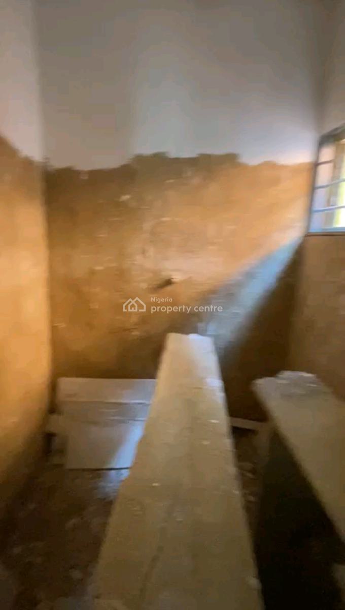 2 Nos Spacious Mini Up N Down Flat with 2t1b All Tilled Pop N Kitchen, Off Odunsi Street, Bariga, Shomolu, Lagos, Mini Flat (room and Parlour) for Rent