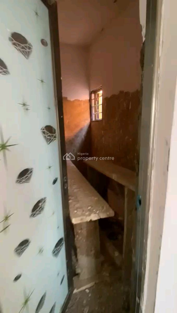 2 Nos Spacious Mini Up N Down Flat with 2t1b All Tilled Pop N Kitchen, Off Odunsi Street, Bariga, Shomolu, Lagos, Mini Flat (room and Parlour) for Rent