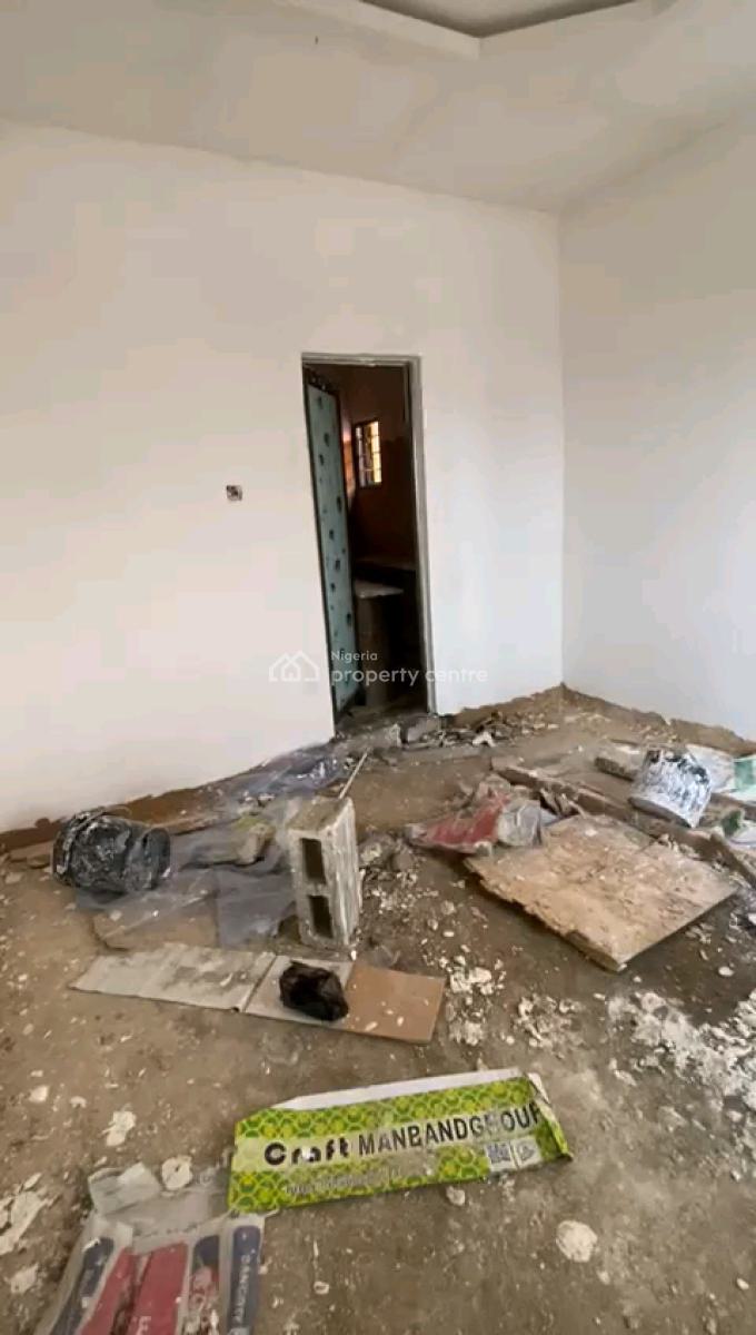 2 Nos Spacious Mini Up N Down Flat with 2t1b All Tilled Pop N Kitchen, Off Odunsi Street, Bariga, Shomolu, Lagos, Mini Flat (room and Parlour) for Rent