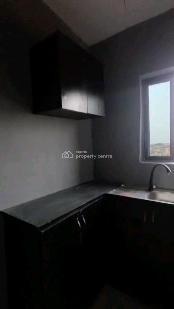 Newly Built, Spacious and Standard  Miniflat  in a Secured Environment, Off Pedro Road, Shomolu, Lagos, Mini Flat (room and Parlour) for Rent