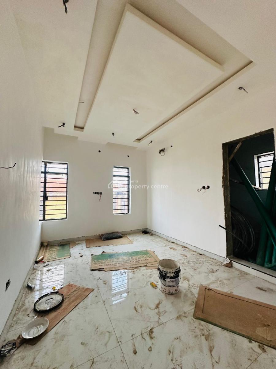 Gorgeously Built 2 Bedroom Apartment, Anthony, Maryland, Lagos, Flat / Apartment for Sale