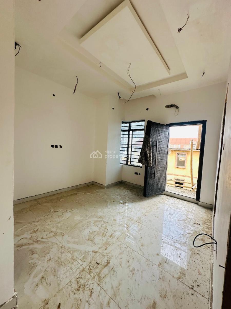 Gorgeously Built 2 Bedroom Apartment, Anthony, Maryland, Lagos, Flat / Apartment for Sale