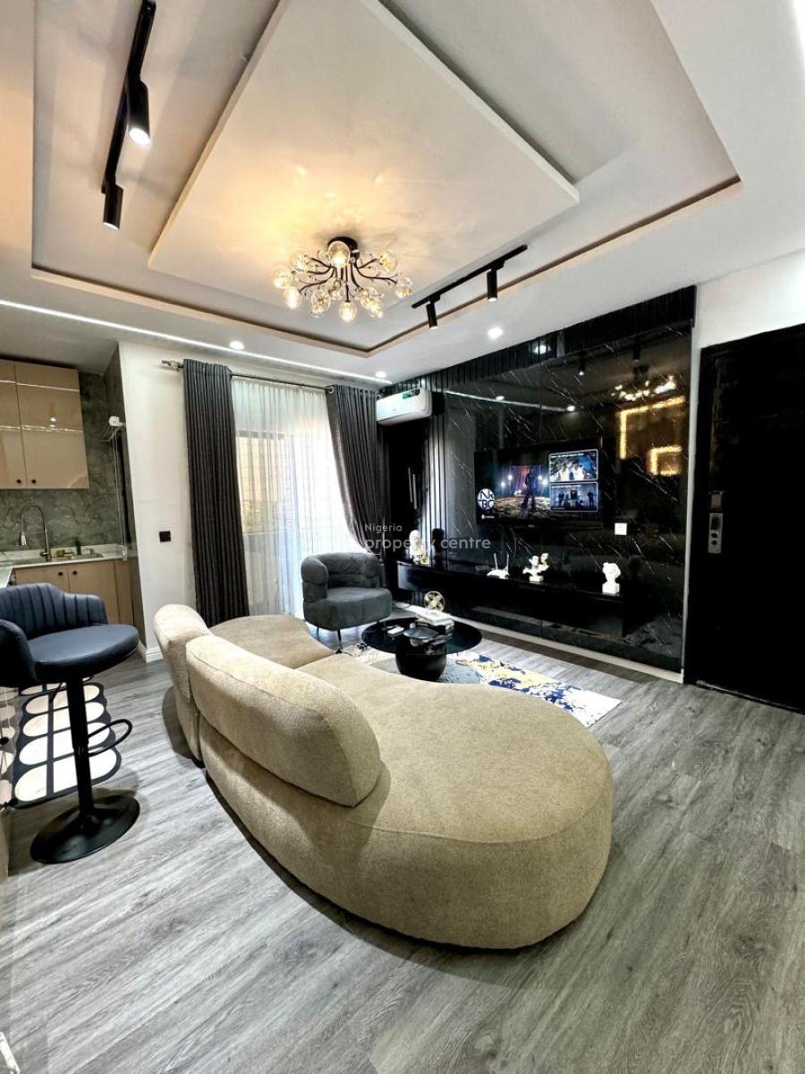 Itura-luxury New 1 Bedroom with Ps5 -big Mirror -board Games - Balcony, Lekki Phase 1, Lekki, Lagos, Flat / Apartment Short Let