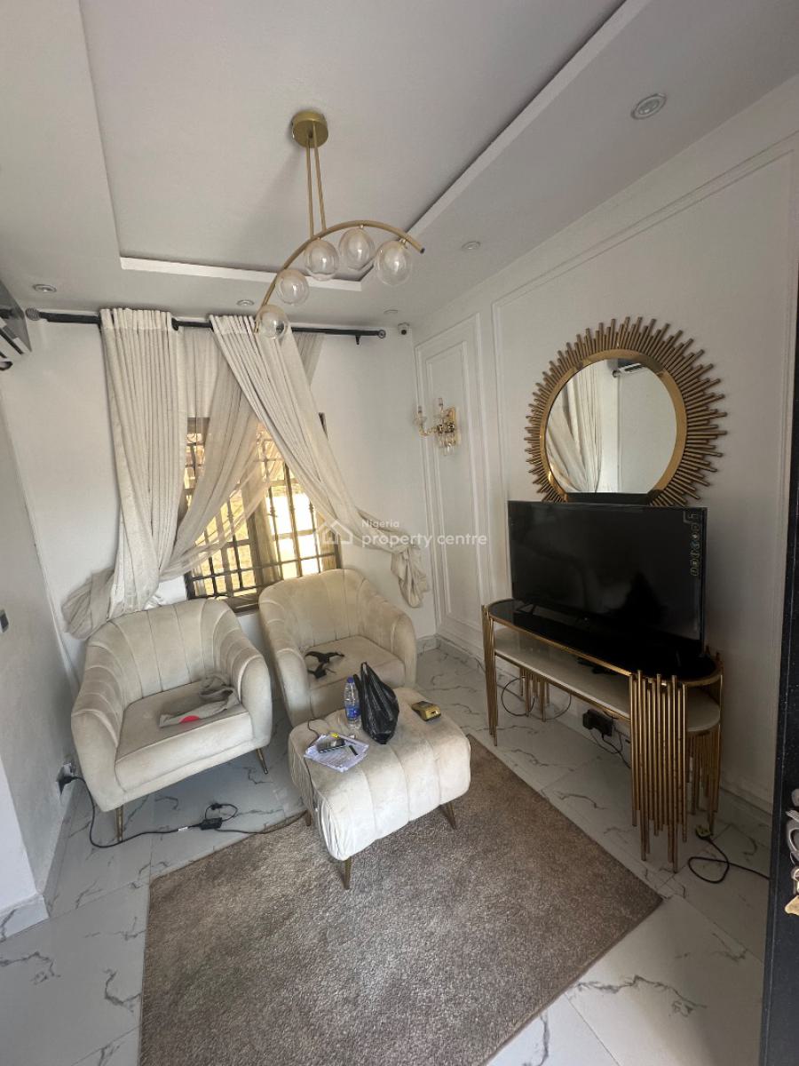 a Luxury Furnished One Bedroom in a Nice Environment, 6th Avenue, Gwarinpa, Abuja, Mini Flat (room and Parlour) Short Let