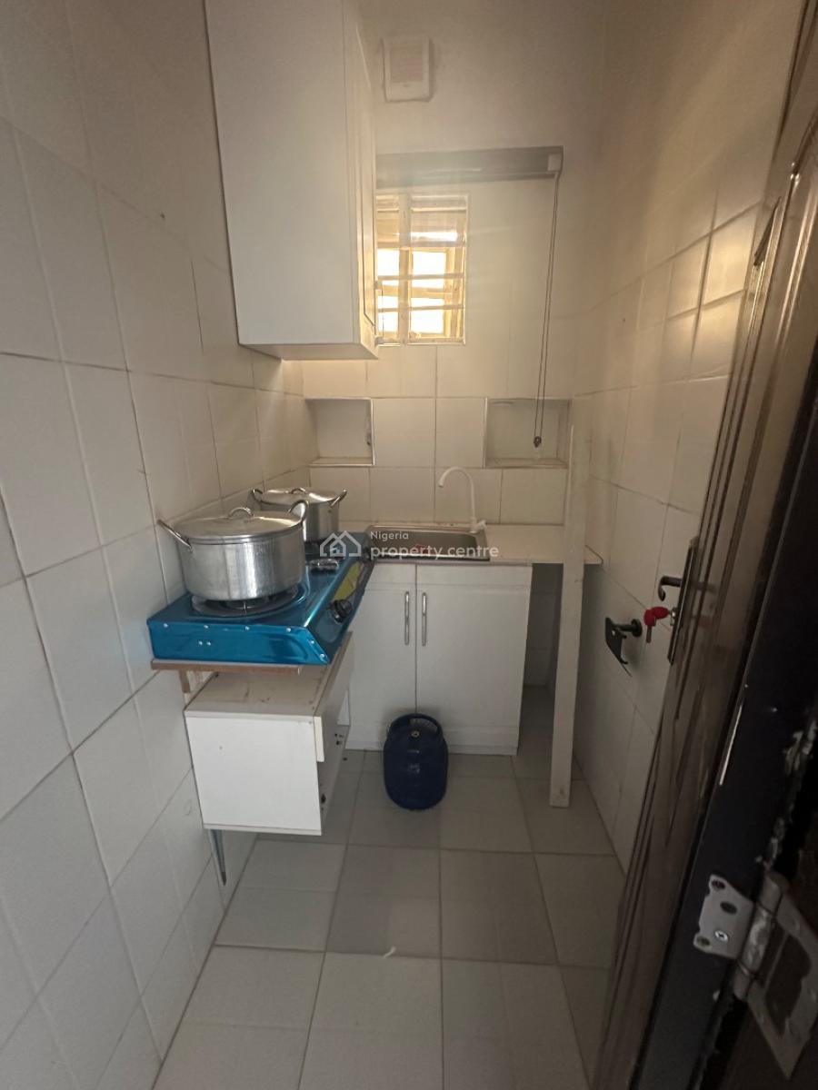 a Luxury Furnished One Bedroom in a Nice Environment, 6th Avenue, Gwarinpa, Abuja, Mini Flat (room and Parlour) Short Let