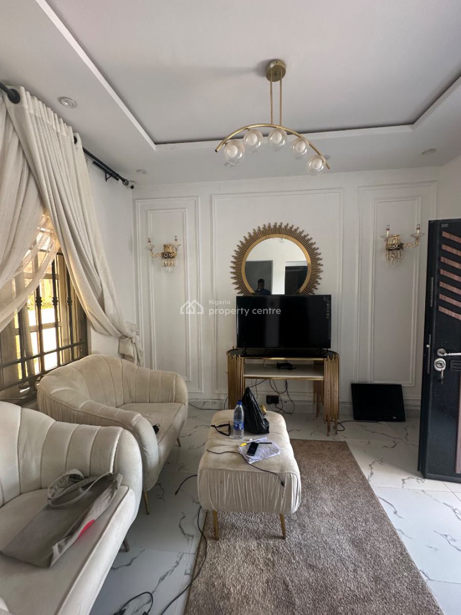 a Luxury Furnished One Bedroom in a Nice Environment, 6th Avenue, Gwarinpa, Abuja, Mini Flat (room and Parlour) Short Let