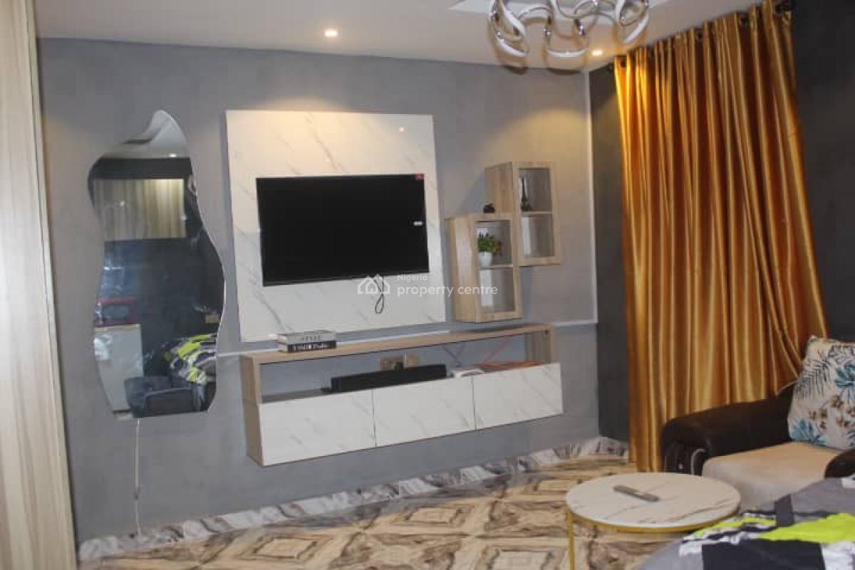 Fully Serviced Studio-flat, Lawanson, Surulere, Lagos, Self Contain (single Rooms) Short Let